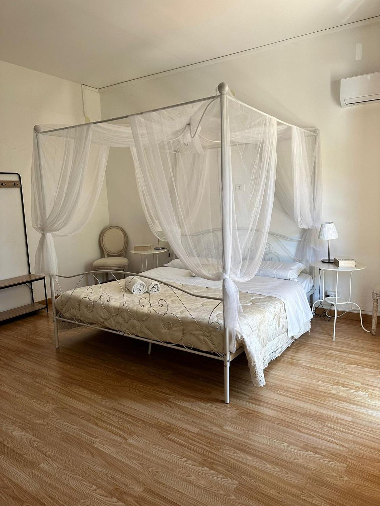 Doctor House Standard, Suites & Luxury Rooms Enna Dış mekan fotoğraf